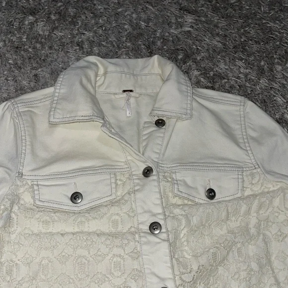 Free People Denim X Lace boho Jacket - Picture 2 of 6